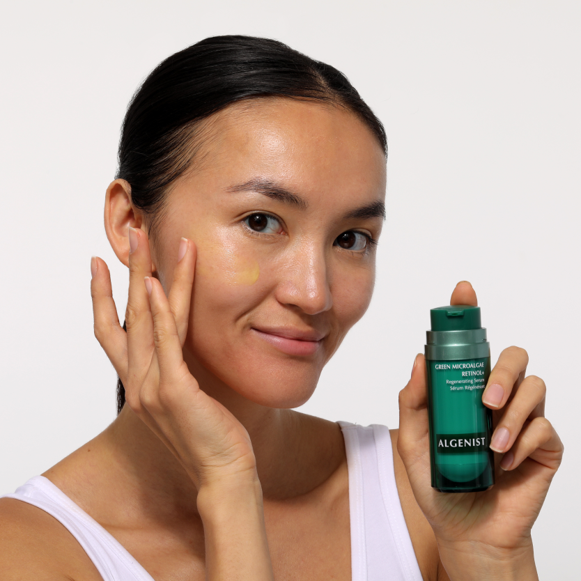 Green Microalgae Retinol + Regenerating Serum